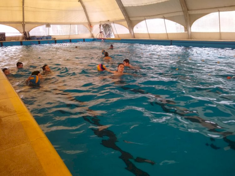 Waterpolo entrena en la PileCAF