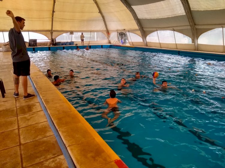 Waterpolo entrena en la PileCAF