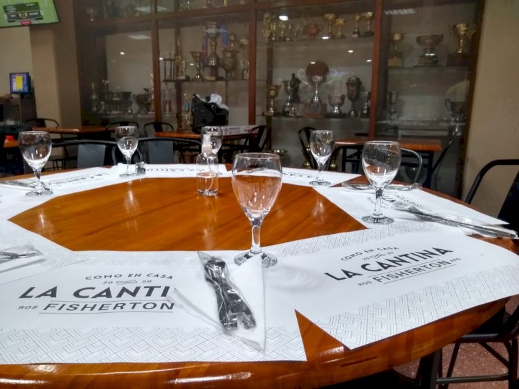 Disfrutá de un gran momento en el Restobar “La Cantina de Fisherton”