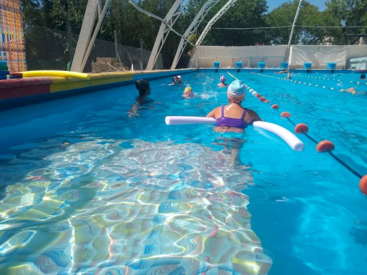 Natación en la Sede