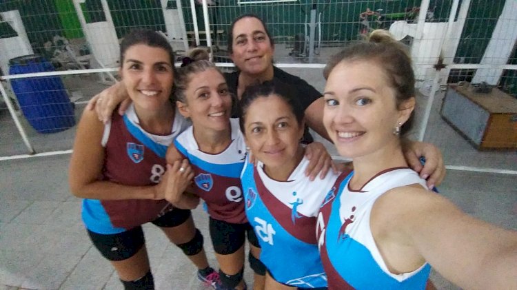 Se viene el debut del equipo de Máxi Vóley