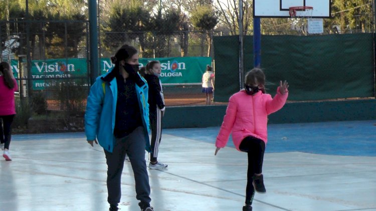 Vóley: prácticas en la Sede