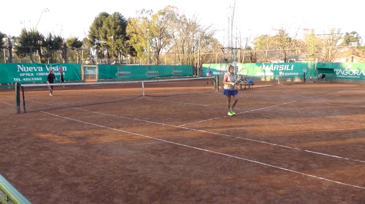 Tenis Recreativo en el club