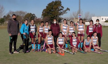 Preparando la vuelta: jornada amistosa de hockey