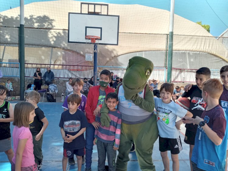Básquet: la fiesta de los más chicos