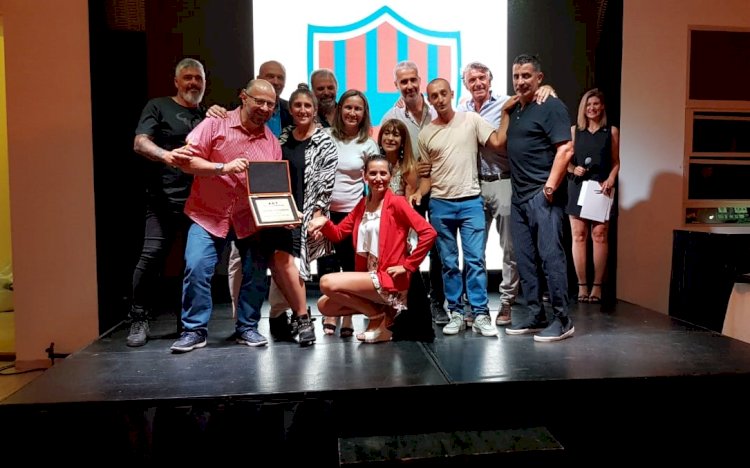 Tenis: entrega de premios de la Rosarina   