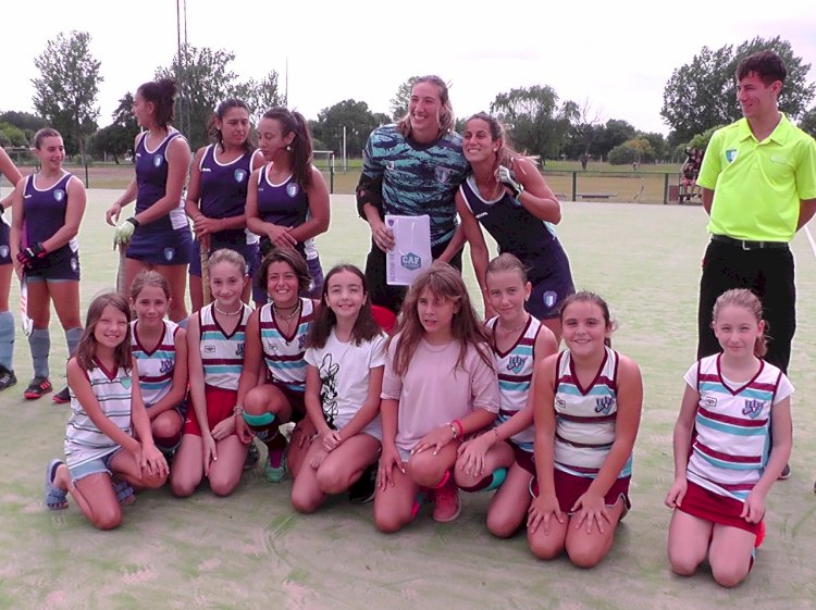 Mañana de Hockey con Leonas en el Anexo