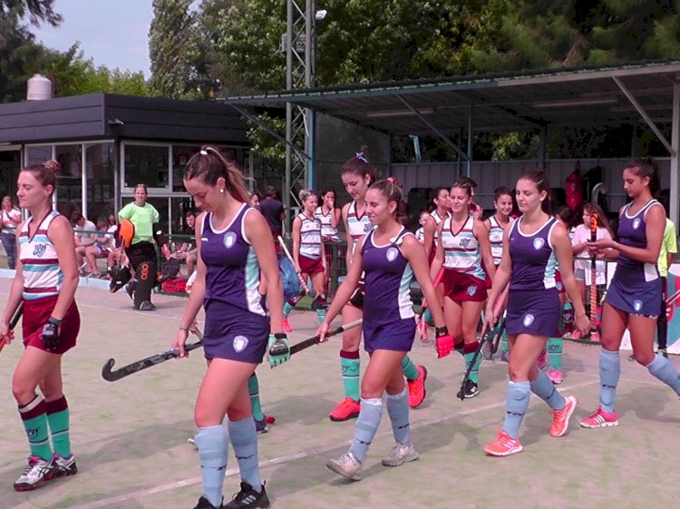 Mañana de Hockey con Leonas en el Anexo